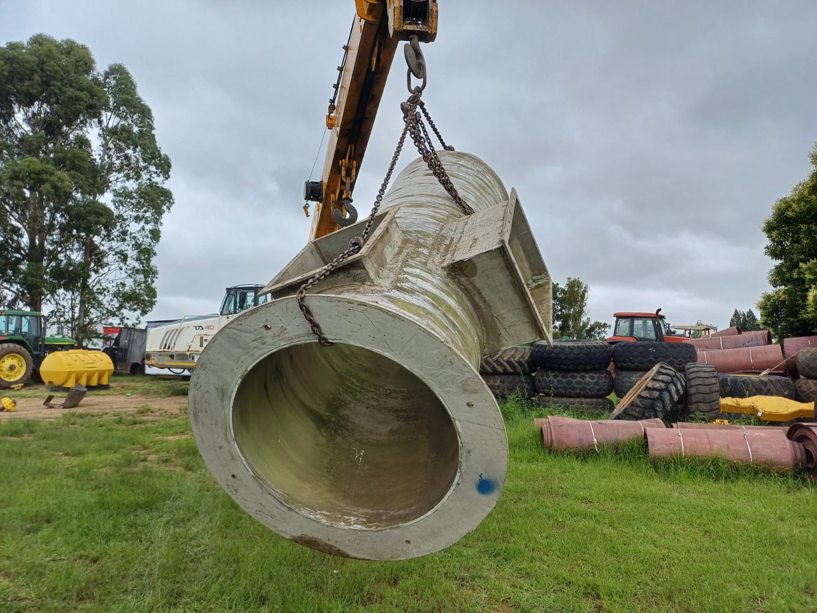 Fibreglass Reducing Pipe 100cm-61cm - Image 9