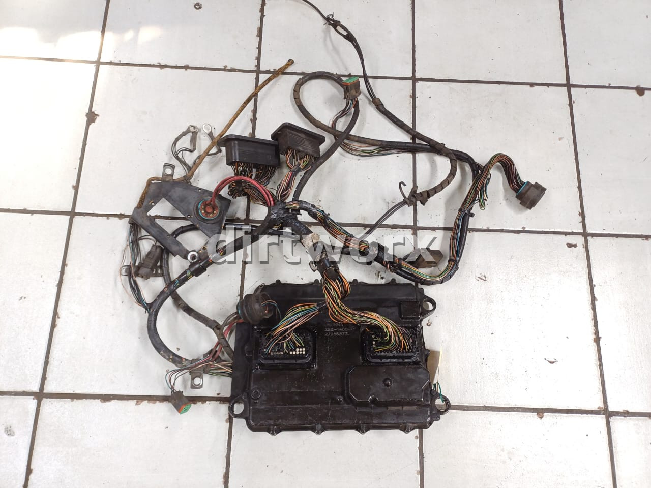 Caterpillar 740 ADT Transmission - Image 17