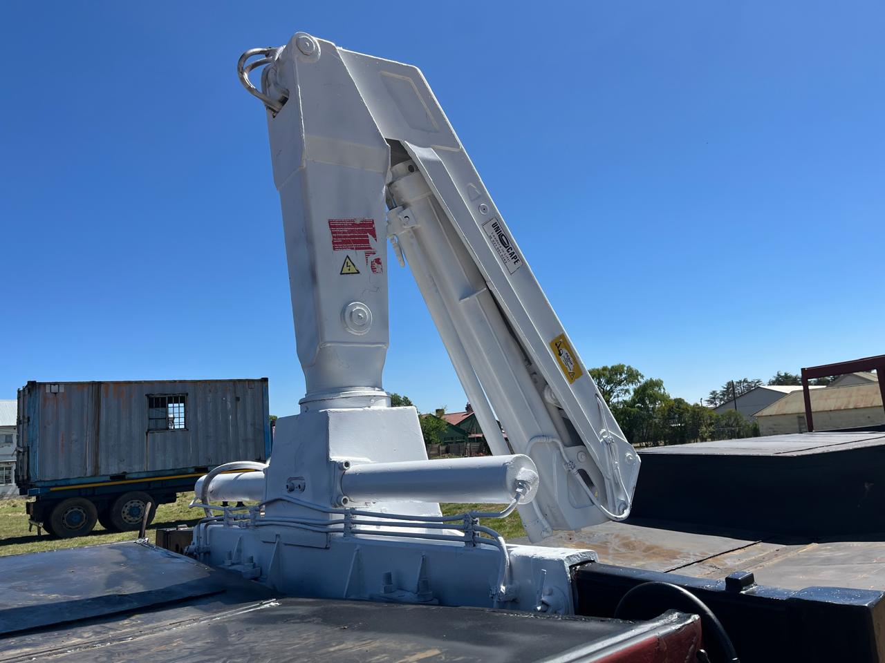 HAP 1040 Truck Crane - Image 7