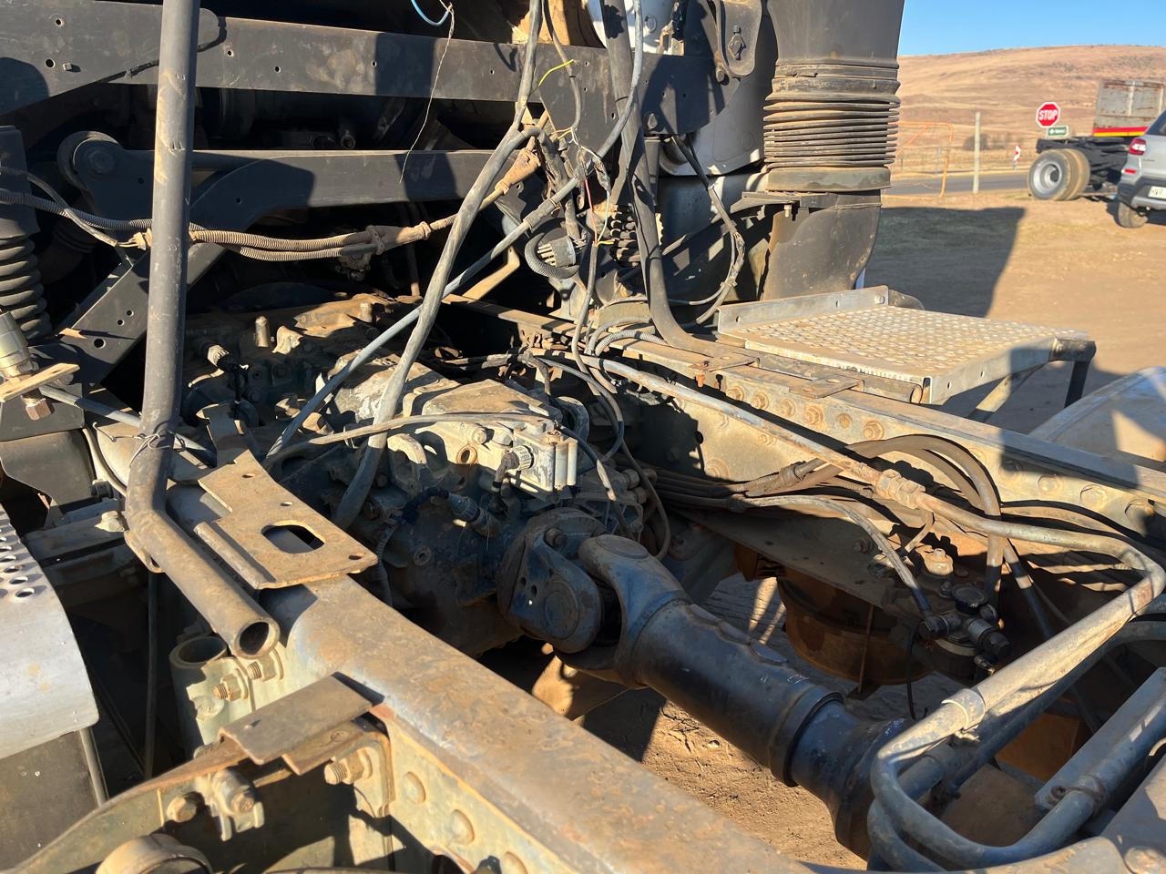 2002 Mercedes Benz Axor 1838 Horse Truck - Image 9