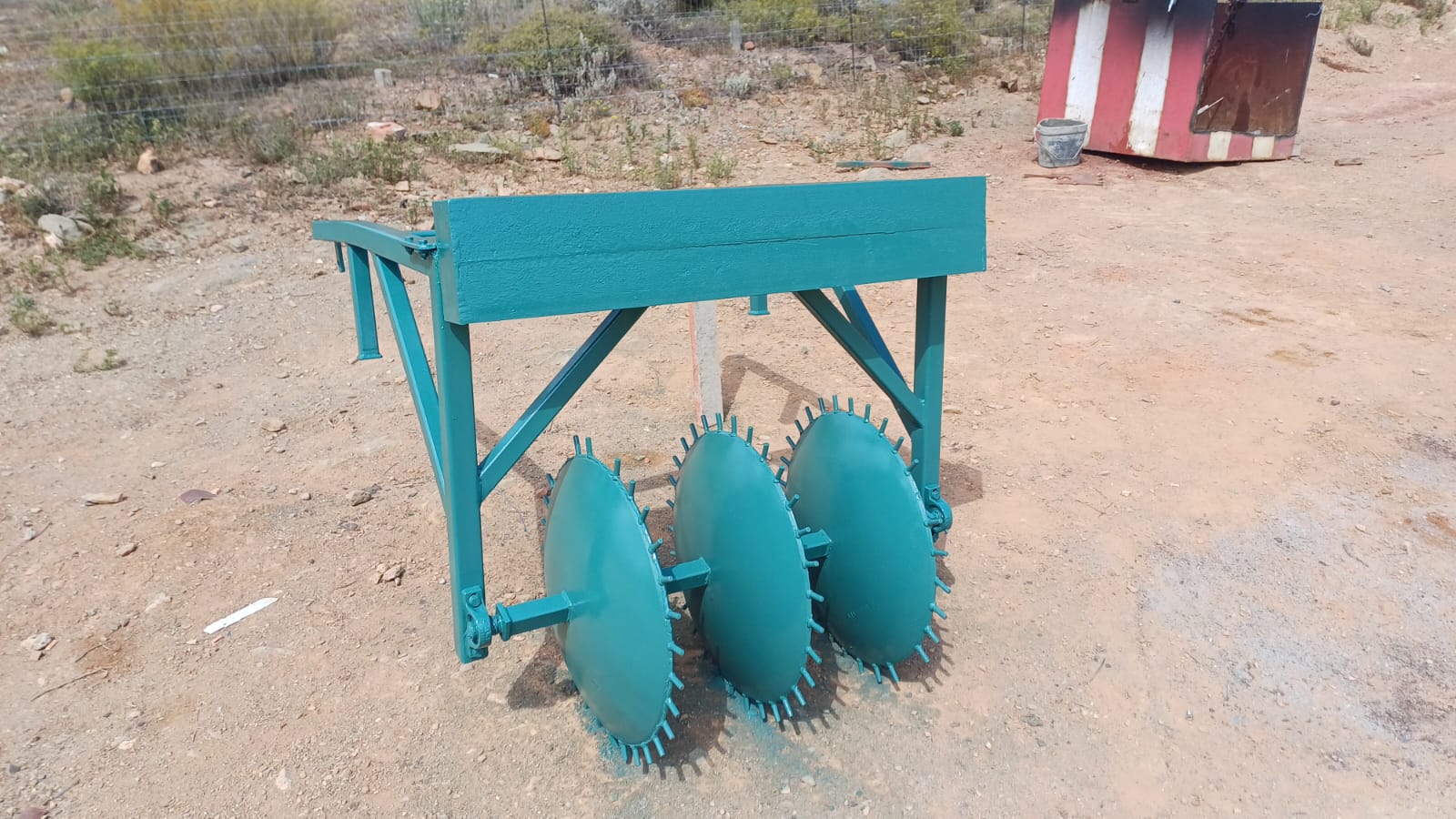 Vegetable Fine Seed Planter 3 Row - Image 7