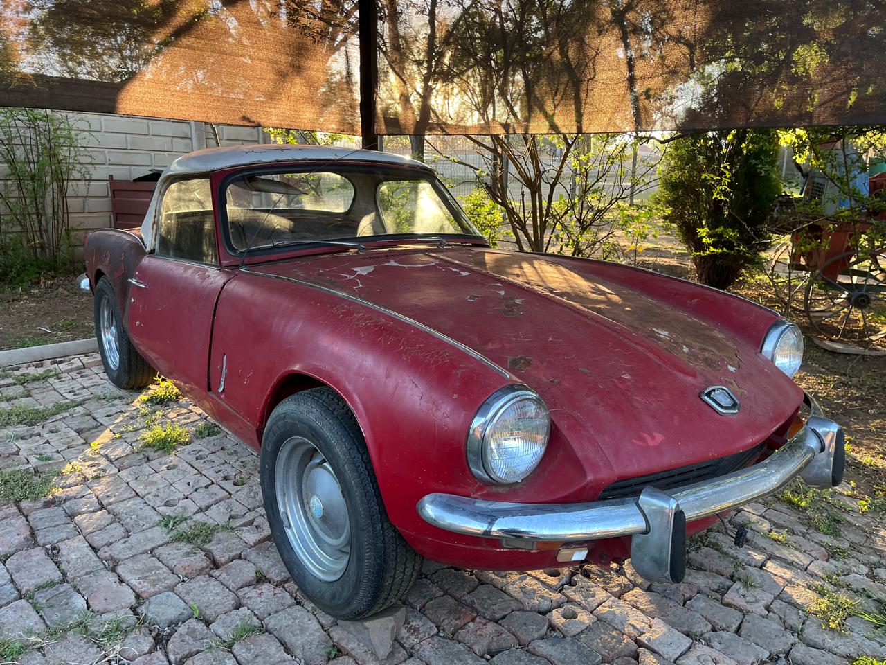 1972 Triumph Spitfire Convertible Sports Car - Image 2