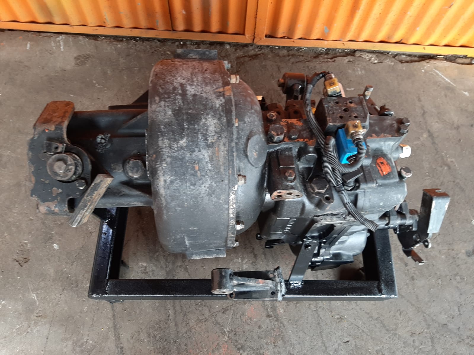 Manitou MLT 742 Gearbox COM-T4-2024 - Image 6
