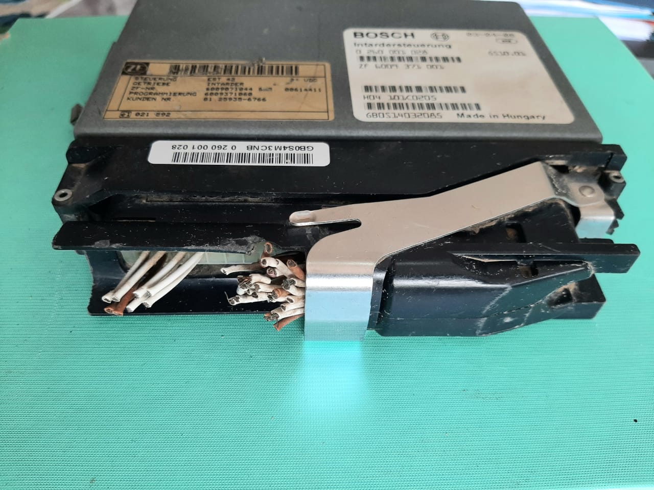 ZF Transmission Steering Intarder Control Unit - Image 6