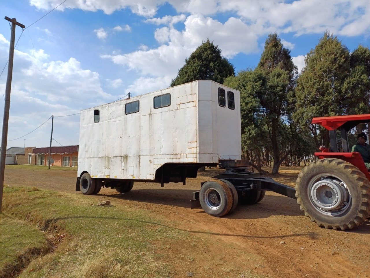 1992 Horse Box Trailer - Image 6