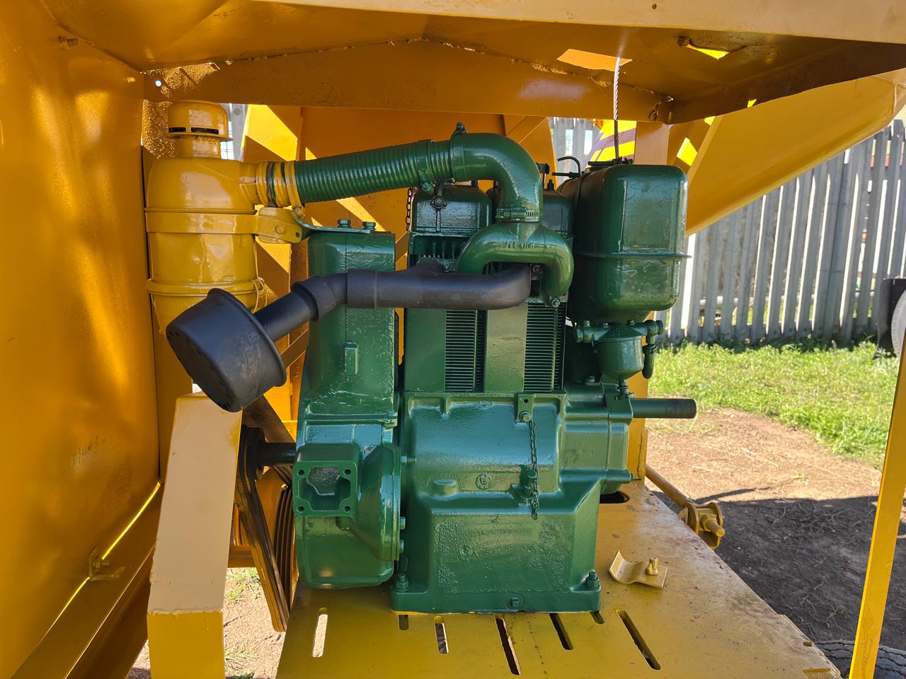 Self Loading Concrete Mixer - Image 11