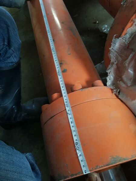 Two Way Hydraulic Cylinder - Image 4