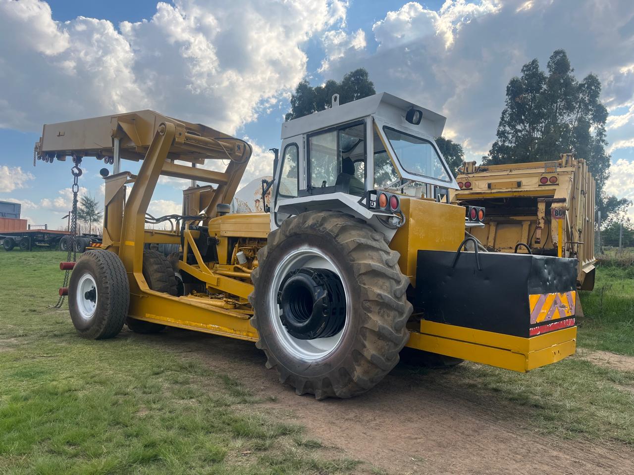 Ford Mobilift Carry Crane 12 Ton - Image 7