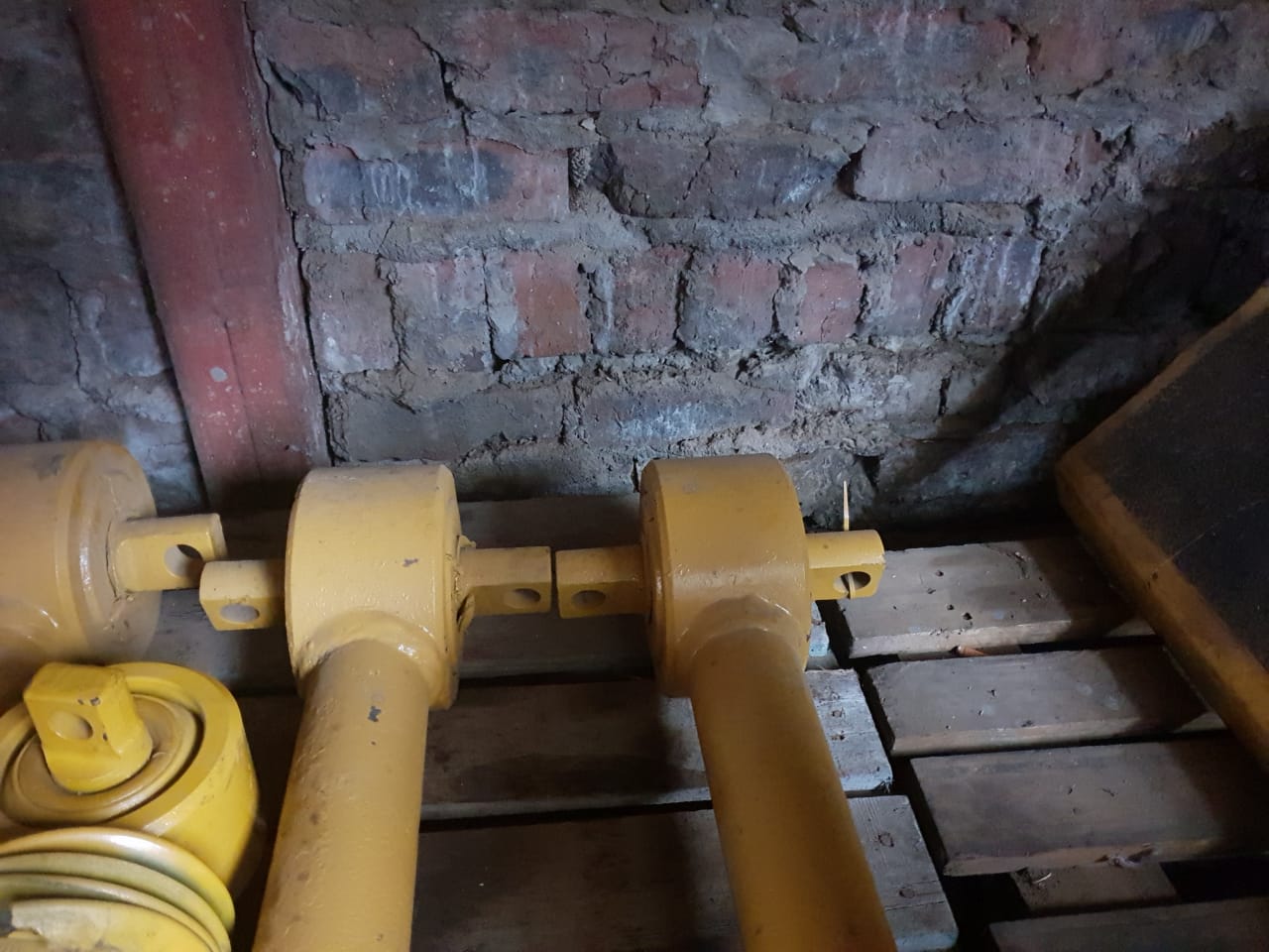 Bell B40C Stabiliser Links - Image 3