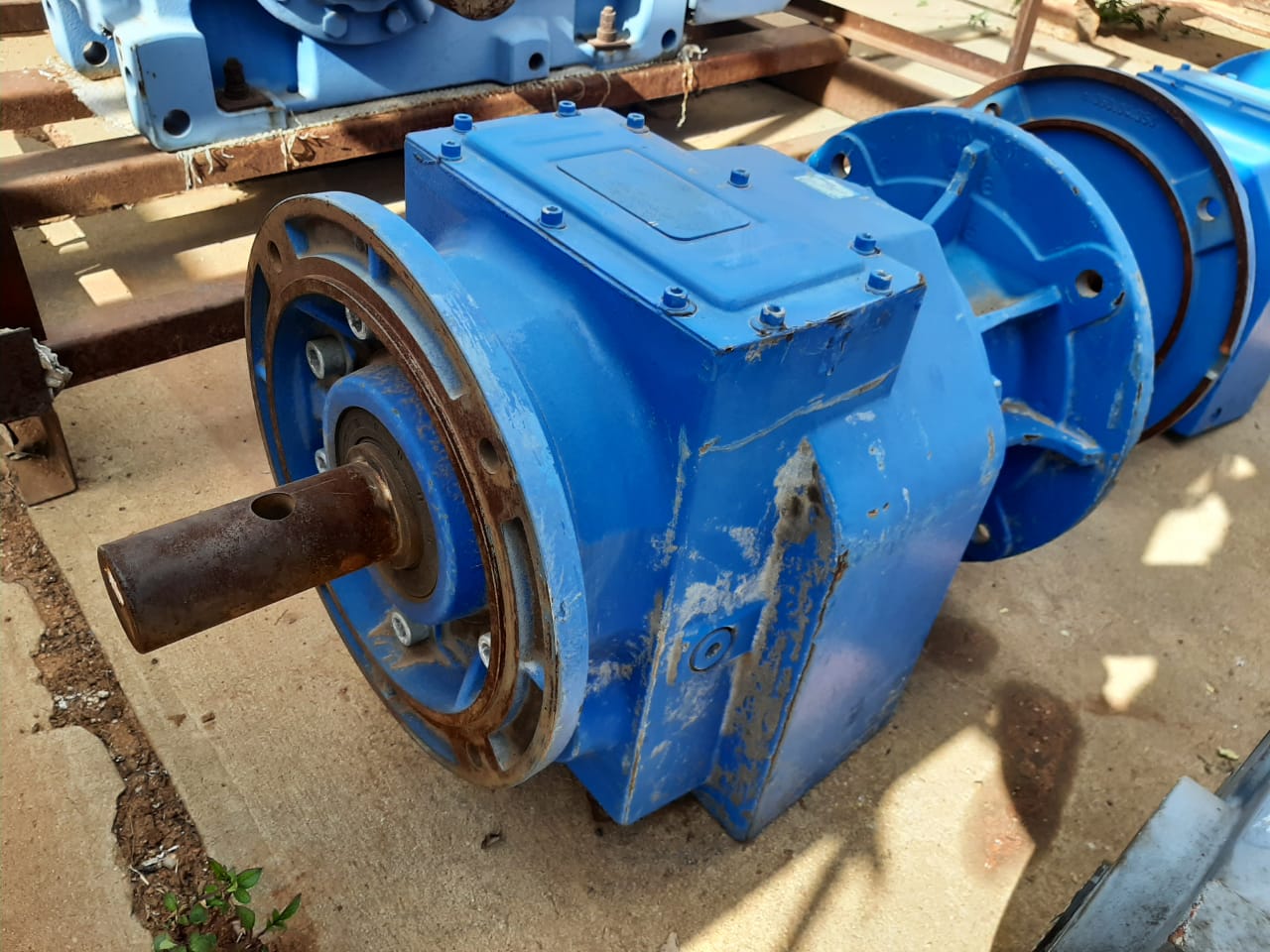 Motovario Helical Reduction Gearbox H102F Ratio 6:36 - Image 13