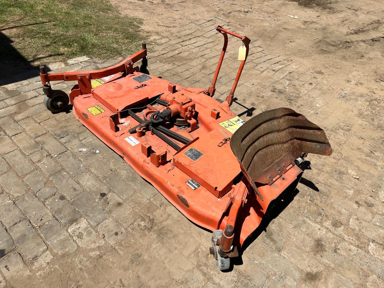Kubota RC60-B Trekker Bossiekapper Implement - Image 8