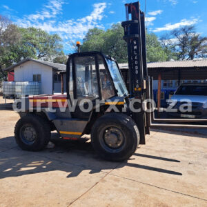 Manitou Rough Terrain Forklift 5 Ton