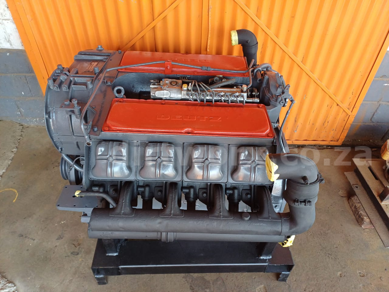 Deutz F8L914 V8 Engine - Image 2