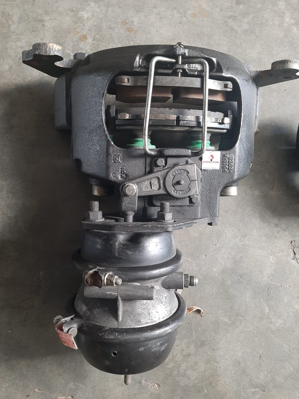 Handbrake Caliper For Bell B30D