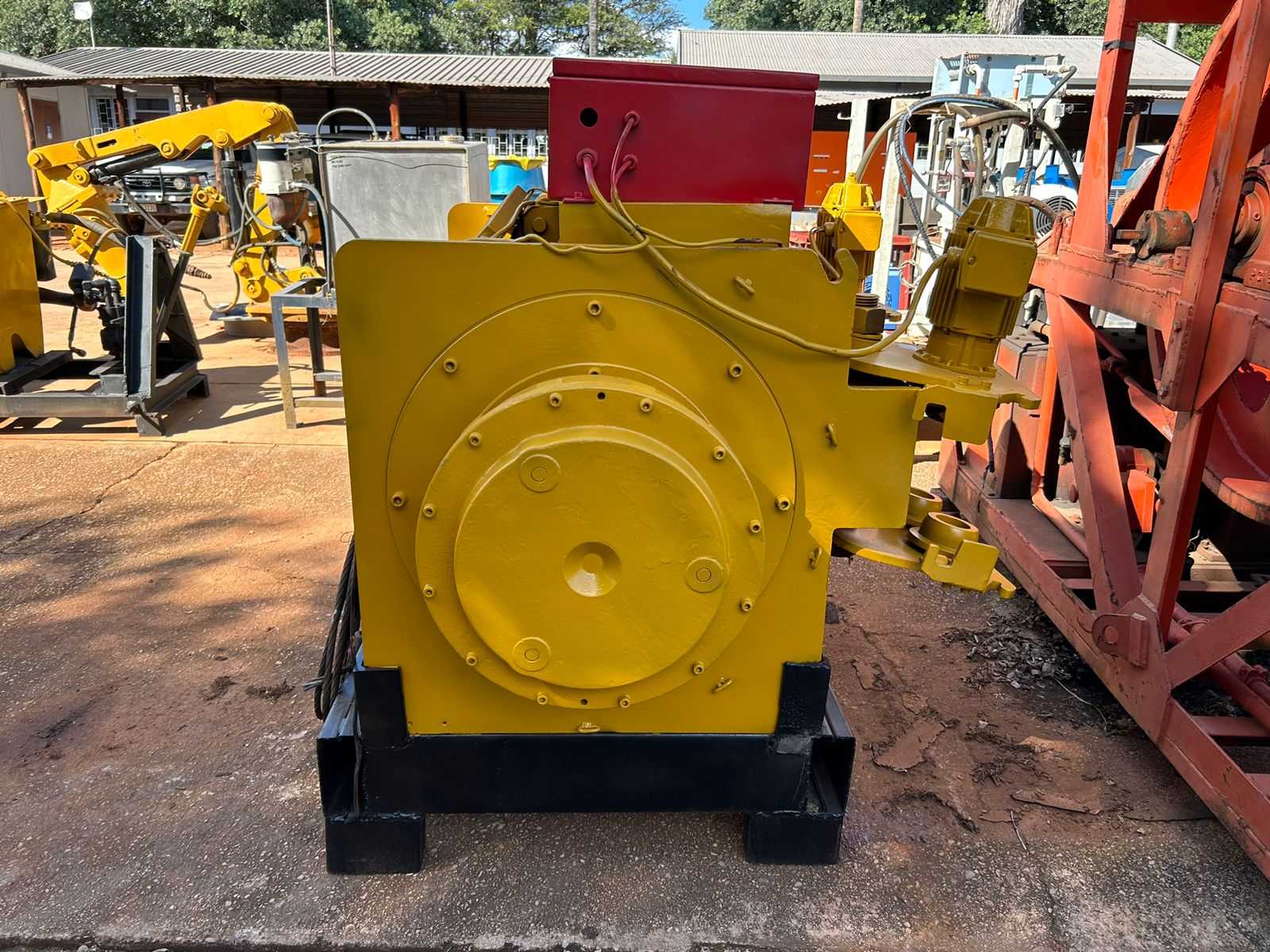 Tusker Crane Wire Rope Hoist - Image 6