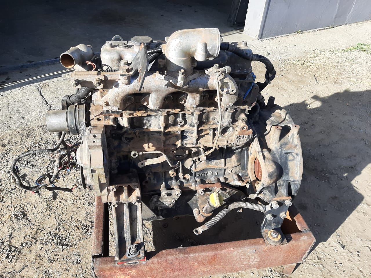 Isuzu 4JG2 Engine - Image 9