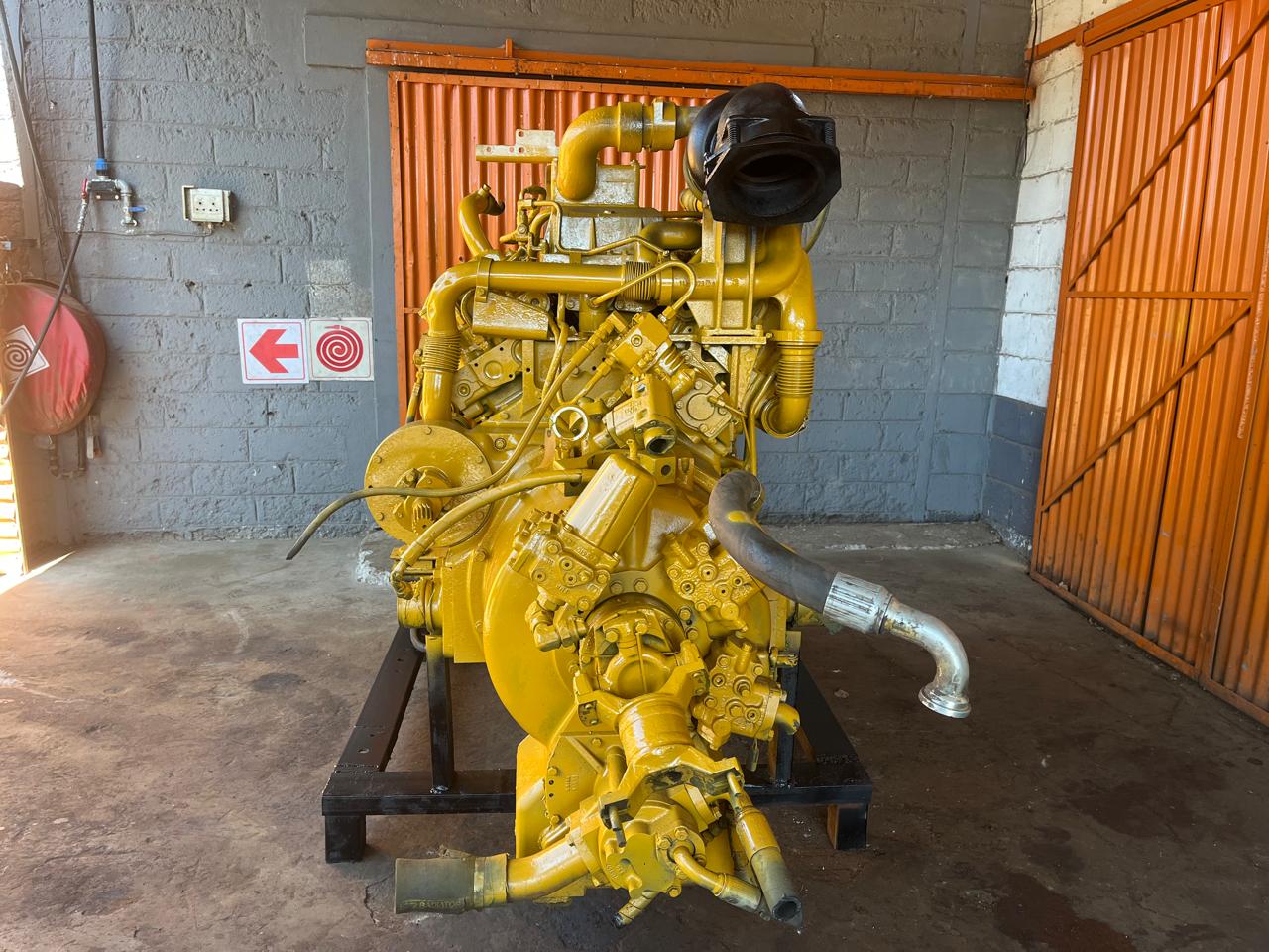 Caterpillar 3408 Turbo Engine with Transmission - Image 11