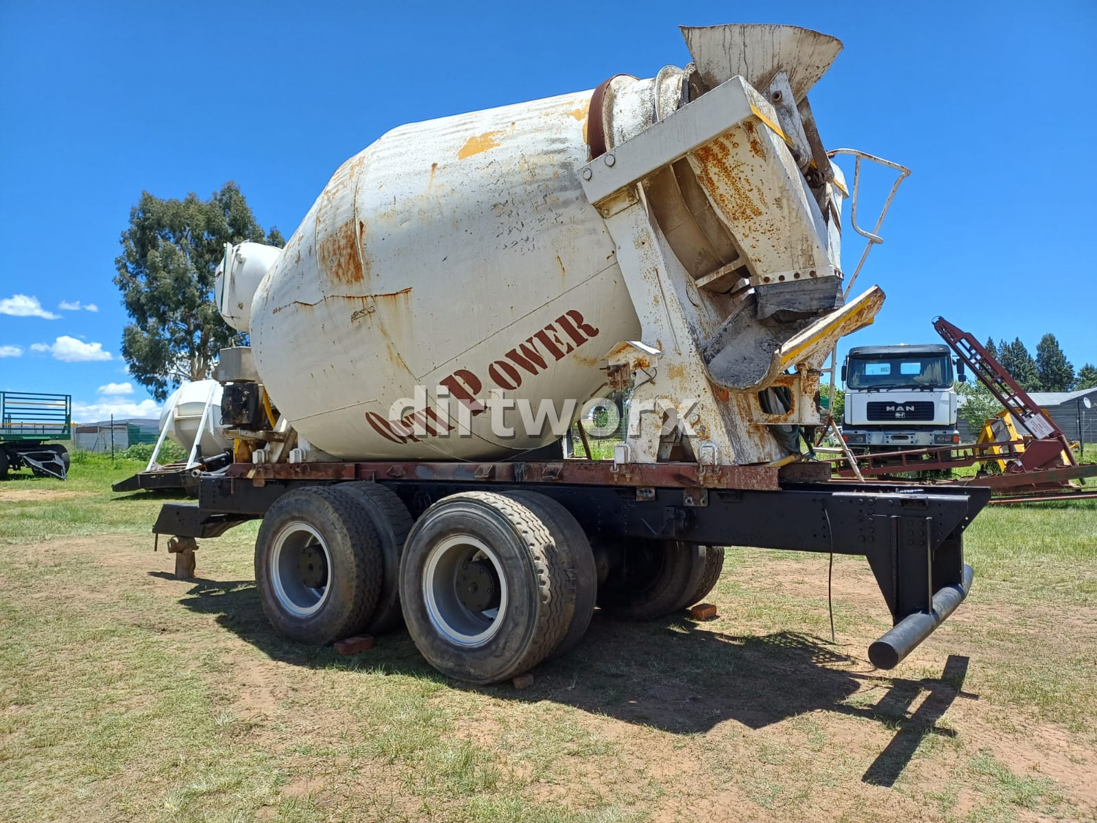 Concrete Mixer Tractor Trailer - Image 11