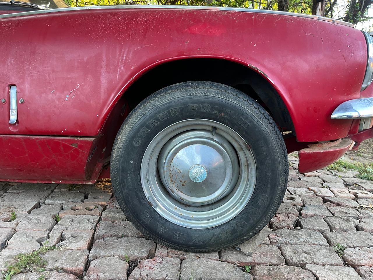 1972 Triumph Spitfire Convertible Sports Car - Image 9
