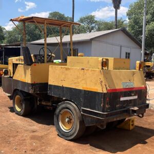 Hyster Pneumatic Roller