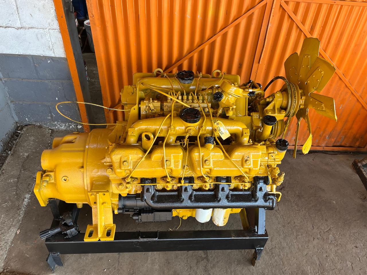 Perkins V8 540 Engine with Transmission - Image 9