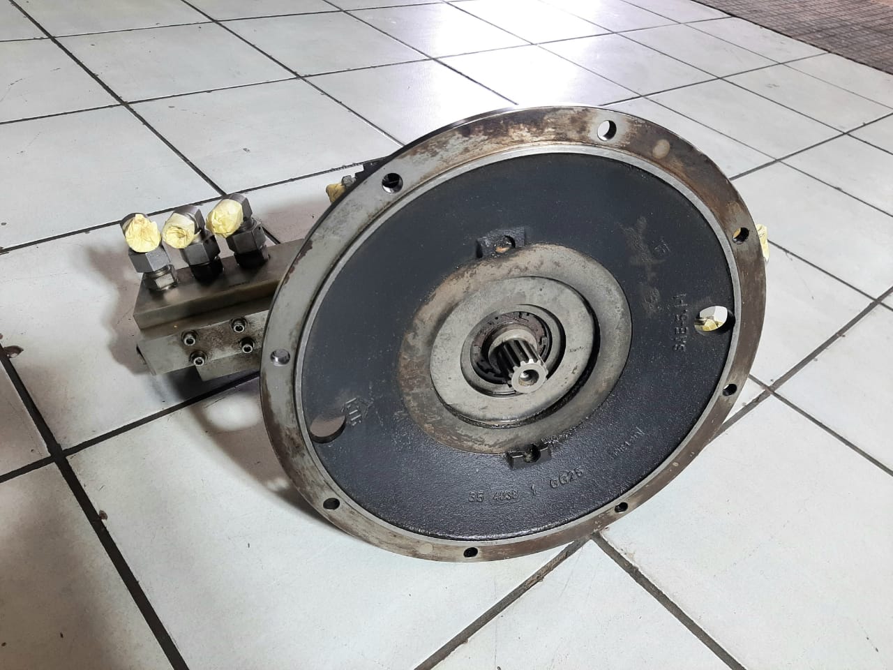 Rexroth Axial Piston Variable Pump A4VG40 - Image 8