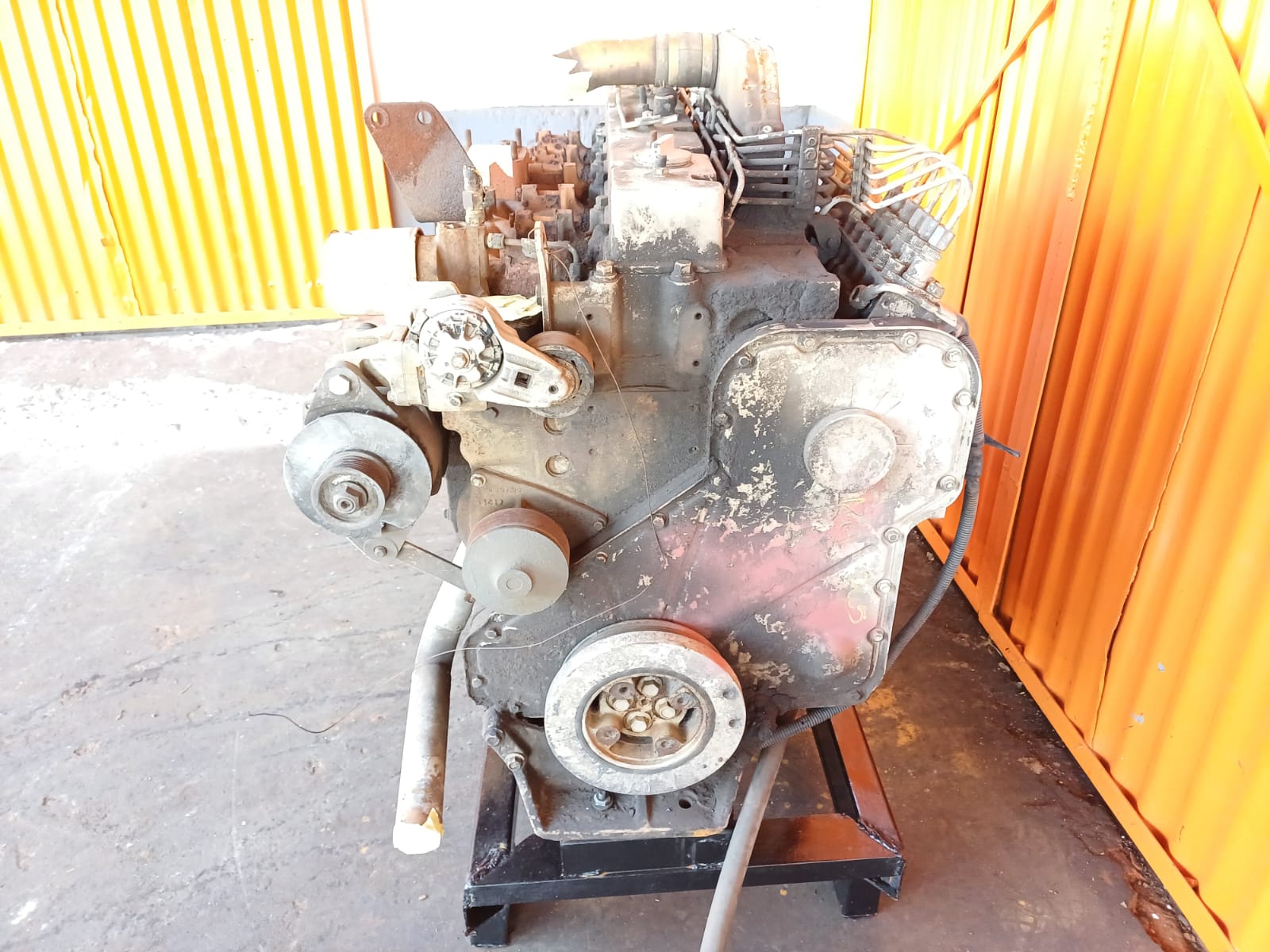 Cummins C8.3 Engine - Image 6