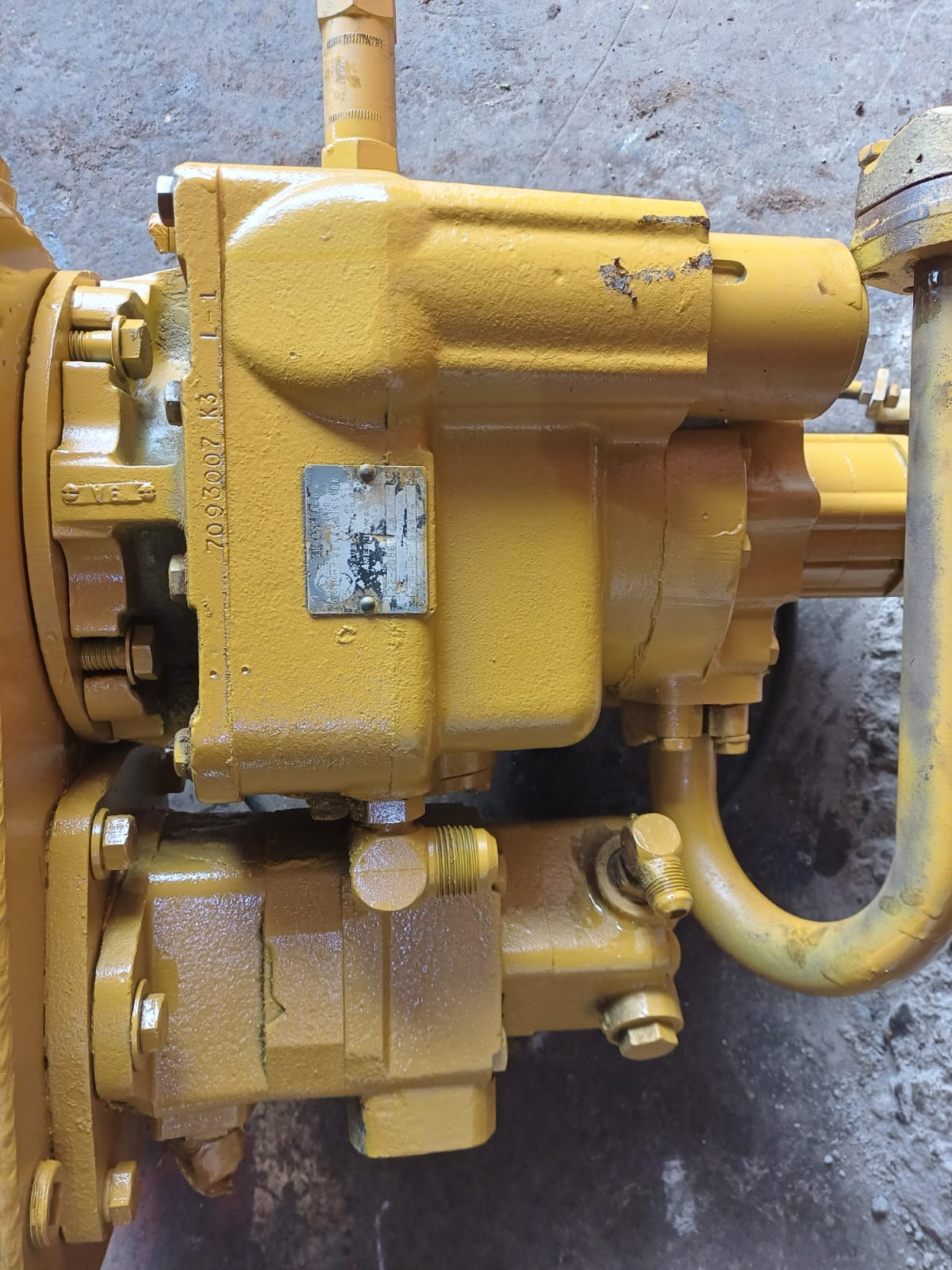 Sundstrand Variable Displacement Axial Piston Pump Drive - Image 14