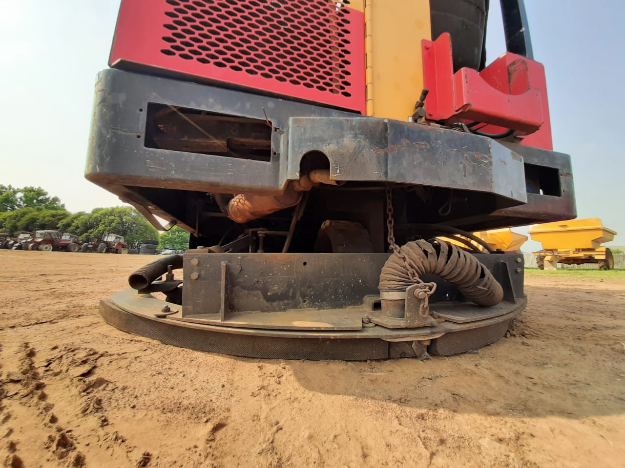 Road Broom Sweeper - Image 14