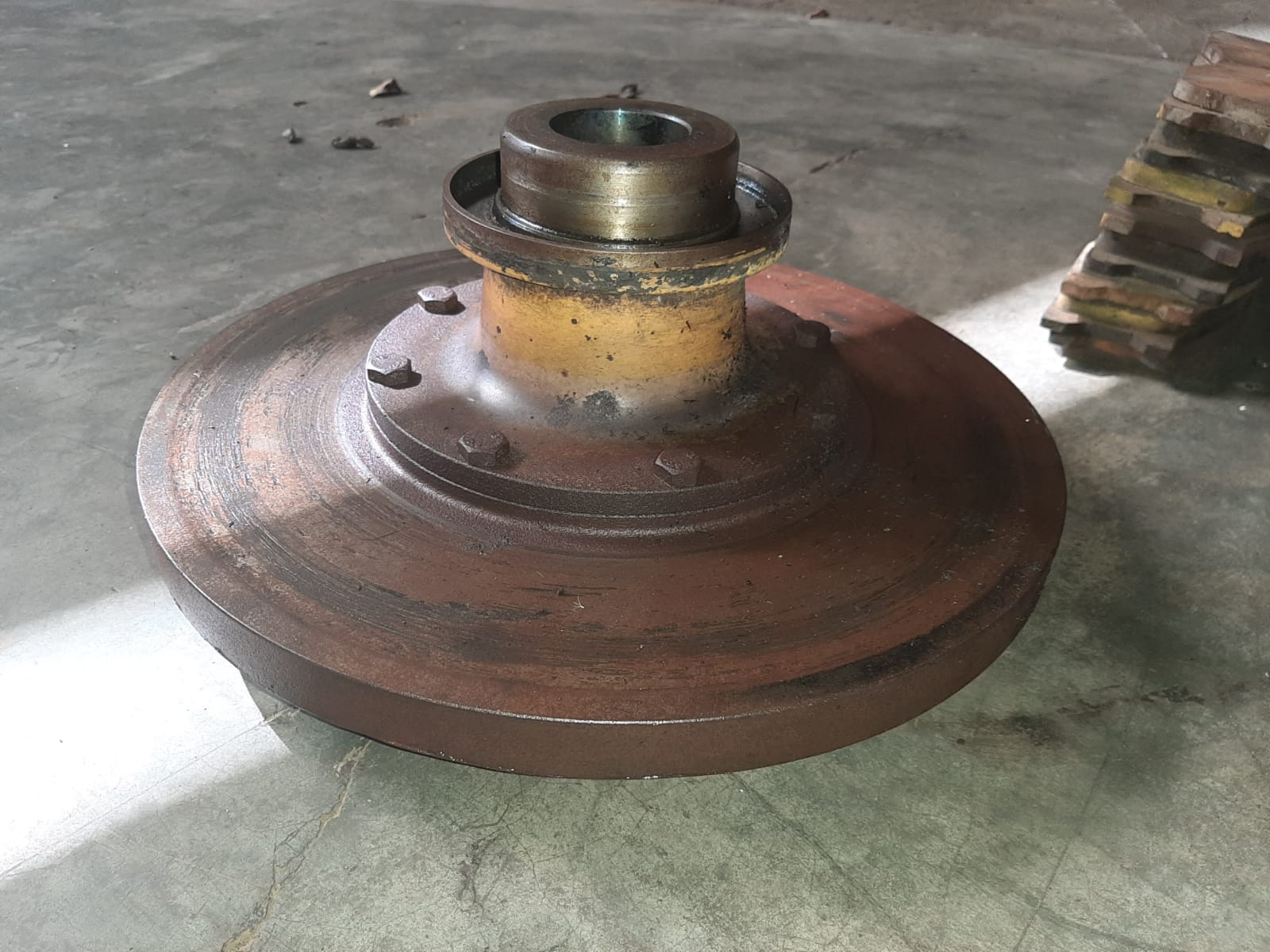 Handbrake Caliper For Bell B30D - Image 13