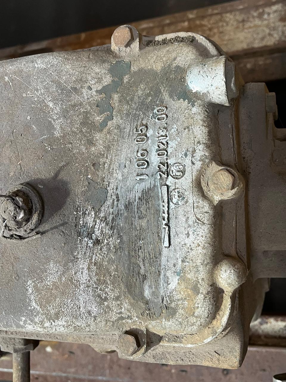 Mercedes Benz OM 352 Engine - Image 14