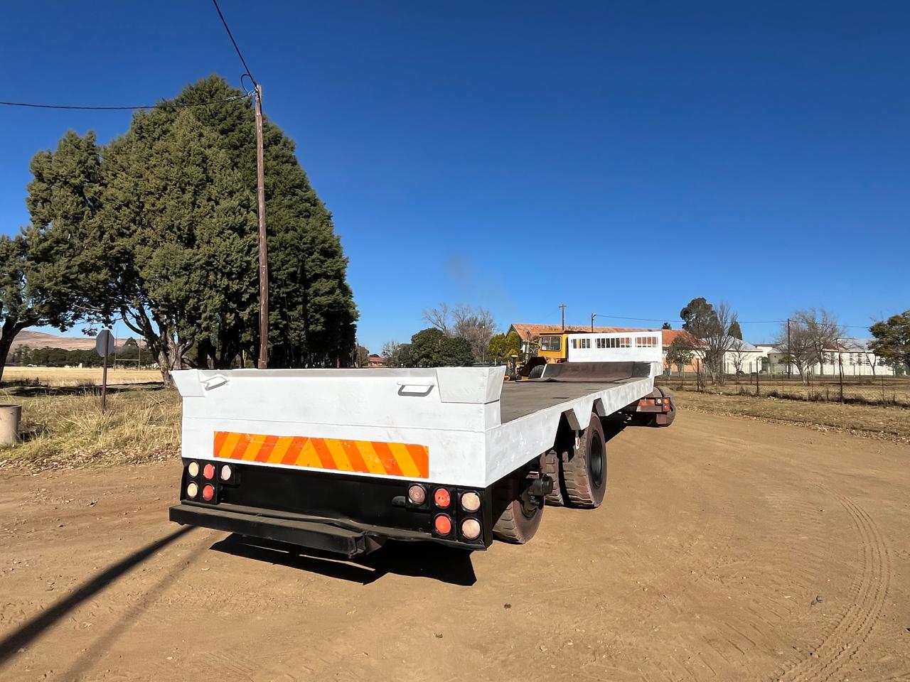 Stepdeck Lowbed Trailer with Dolly 65 Ton - Image 3