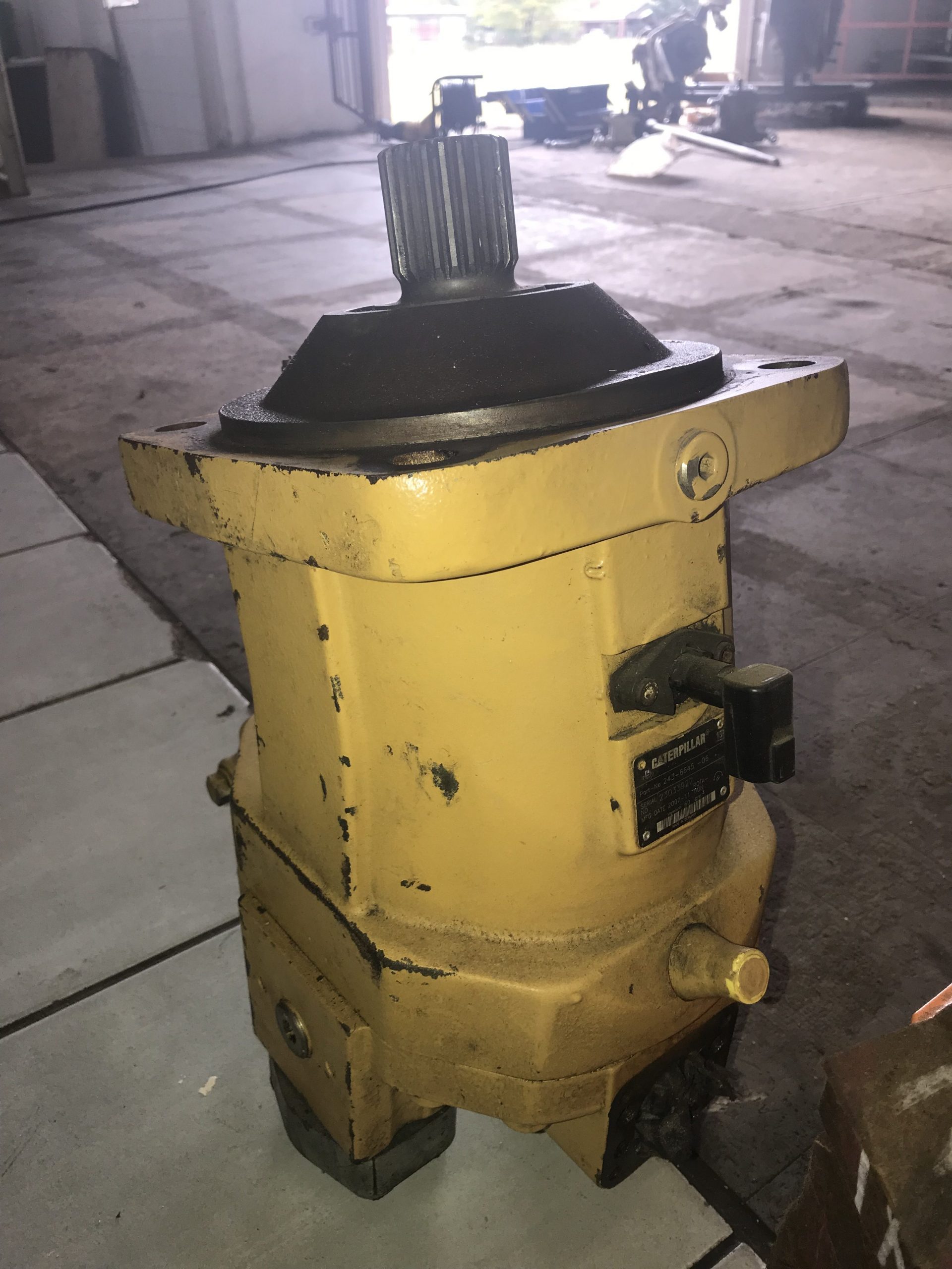 CAT 243-6645 Axial Piston Motor - Image 3