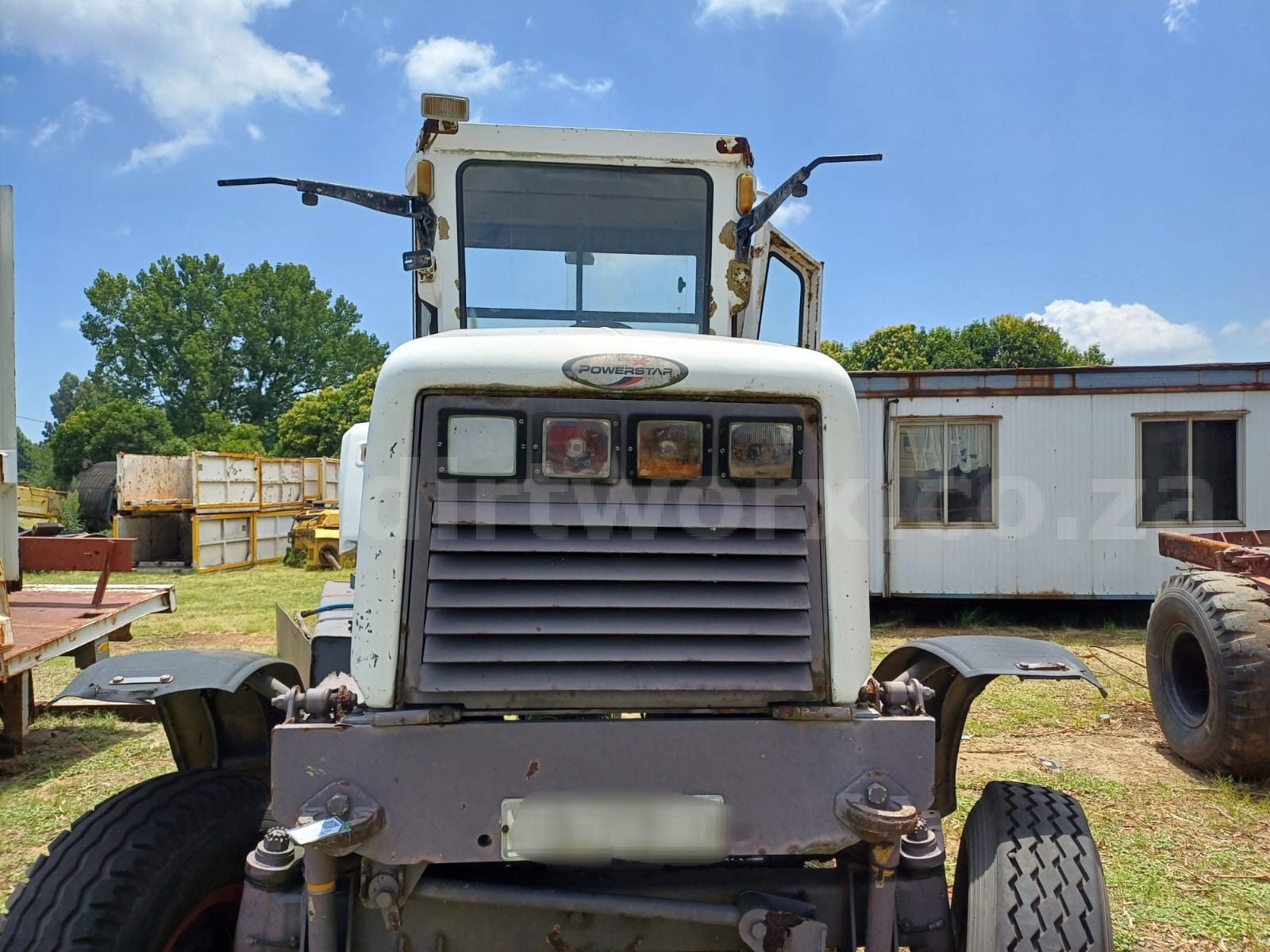 Bell 1226 Haulage Tow Tractor Stripping For Spares - Image 7