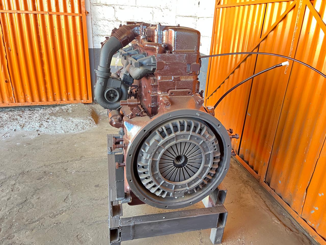 Mercedes Benz OM352A Engine - Image 8