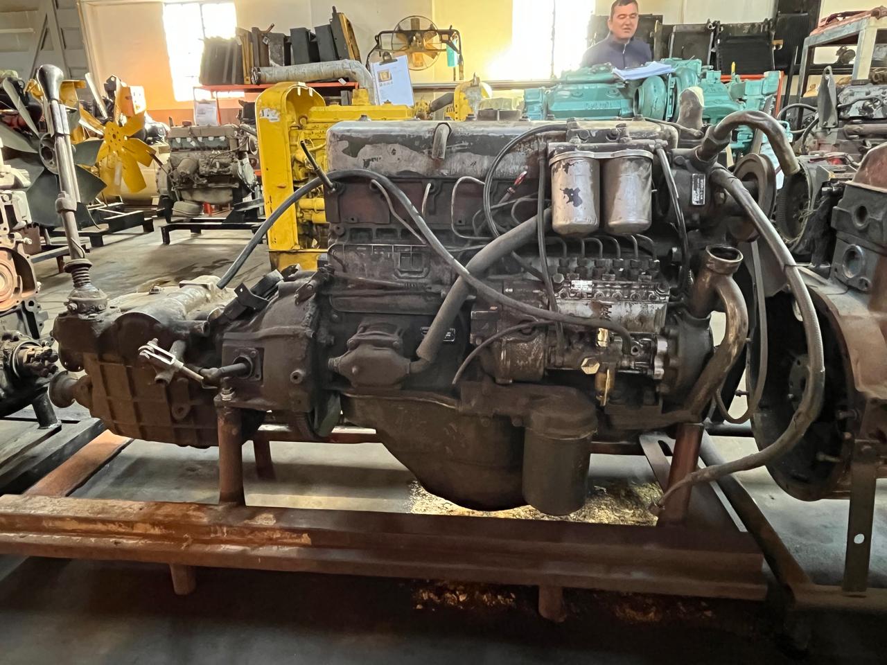 Mercedes Benz OM 352 Engine - Image 11