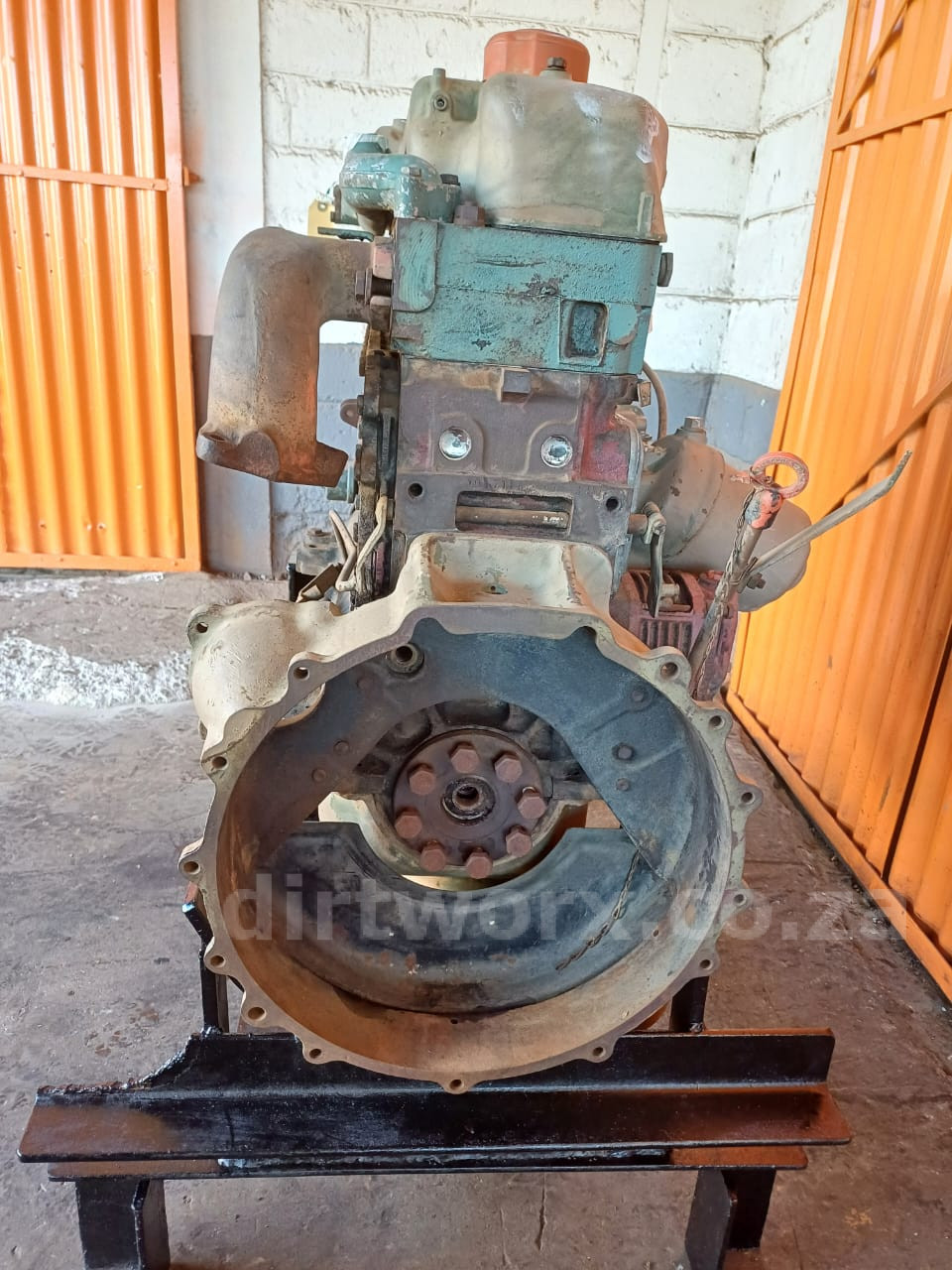 Mercedes Benz OM 352 Engine - Image 6