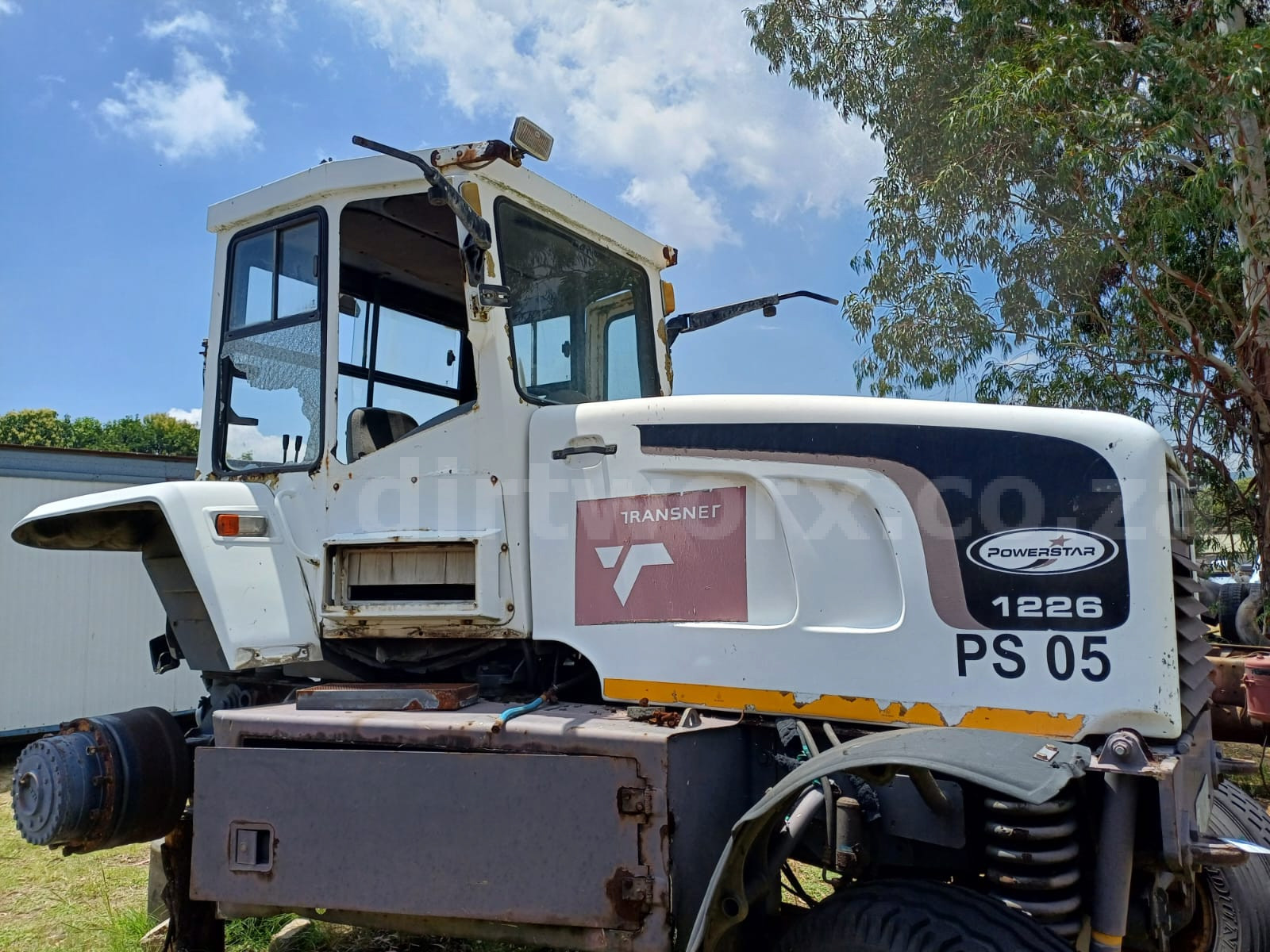 Bell 1226 Haulage Tow Tractor Stripping For Spares - Image 9