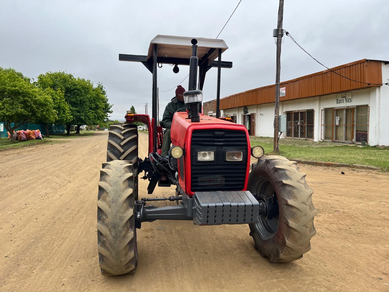 Massey Ferguson 440 Tractor - Image 8