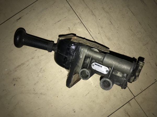 WABCO Hand Control Valve - Image 4
