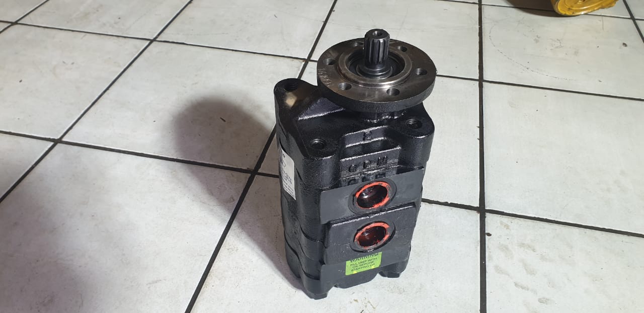 Parker Double GP131 Hydrostatic Gear Pump - Image 5