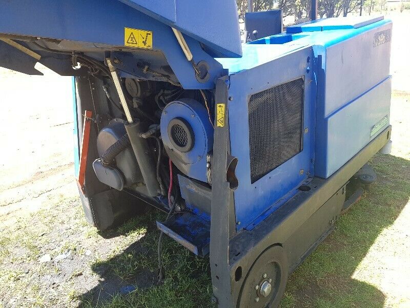 Alto American Lincoln ATS 46/53 Road Broom Sweeper - Image 7