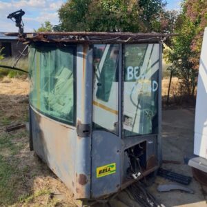 Bell L2706D Front End Loader Cab