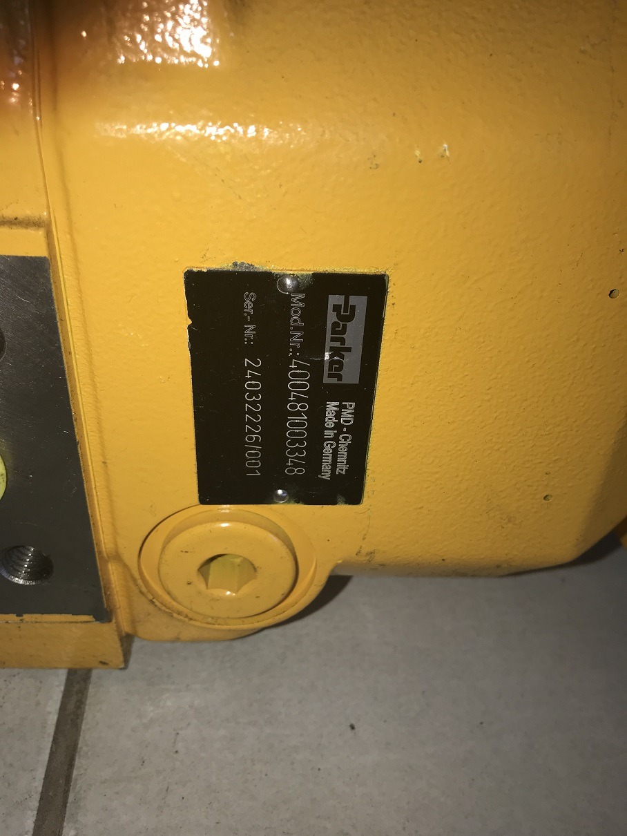 Parker Piston Pump PV040 - Image 3