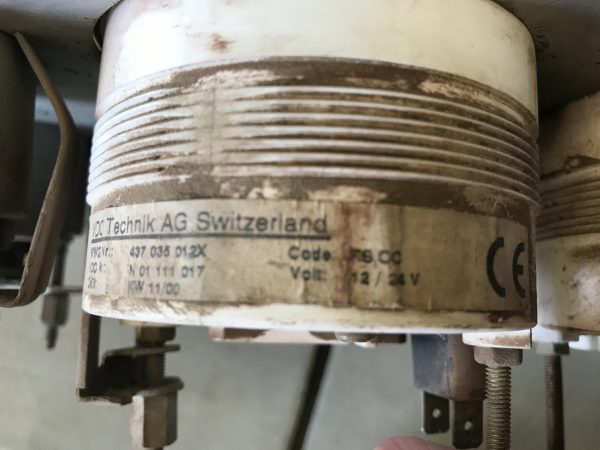 Bell B40C Dashboard Instrument Panel - Image 4