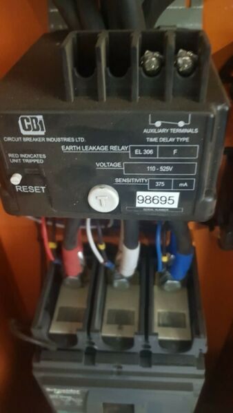 Circuit Breaker Schneider Electric NSX 400 Amps - Image 6